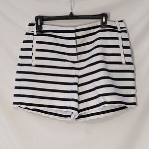 EUC - Anne Klein Black and White Stripped High-Waisted Shorts - 2